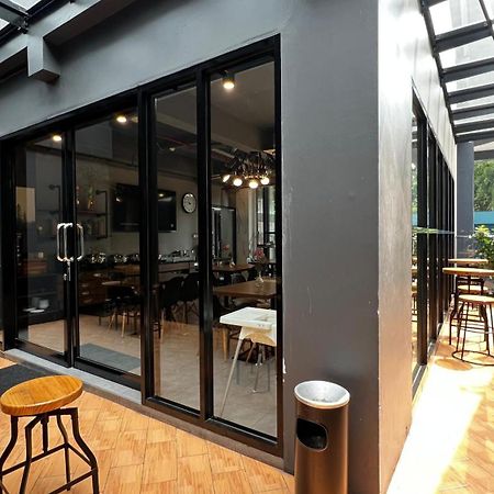 Juno Tanah Abang Jakarta Exterior photo