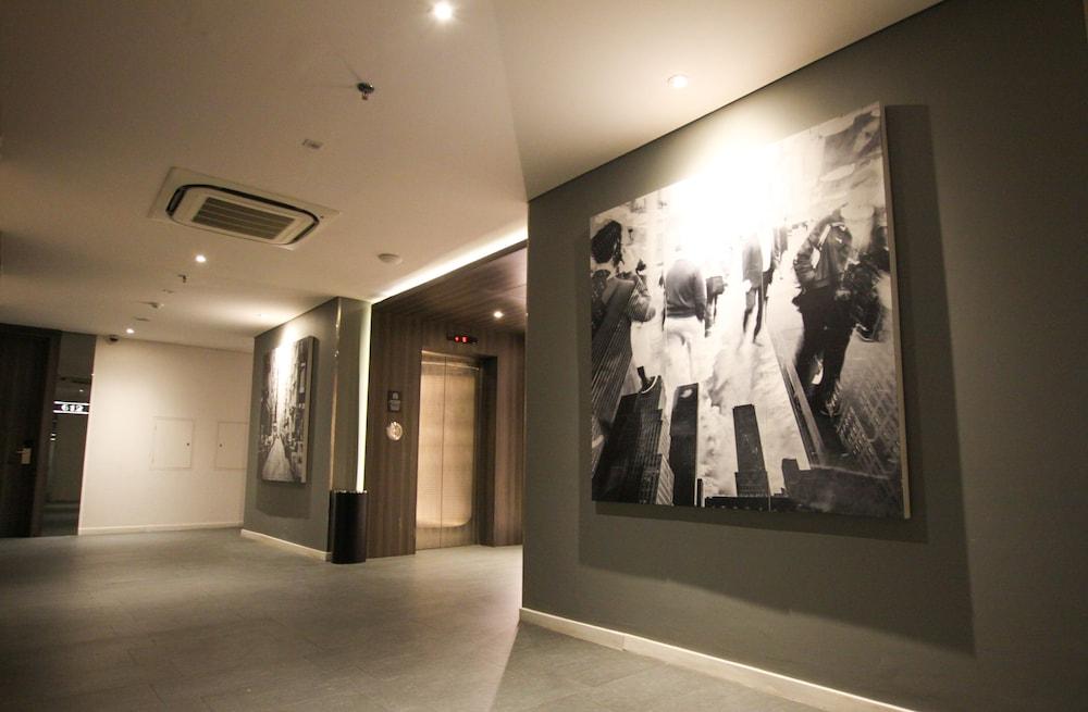 Juno Tanah Abang Jakarta Exterior photo